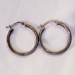 VNTG Stamped Stirling Silver Hoop Earrings 7/8"